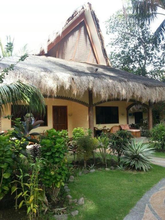 Aqua-Landia Resort Dauin Exterior photo